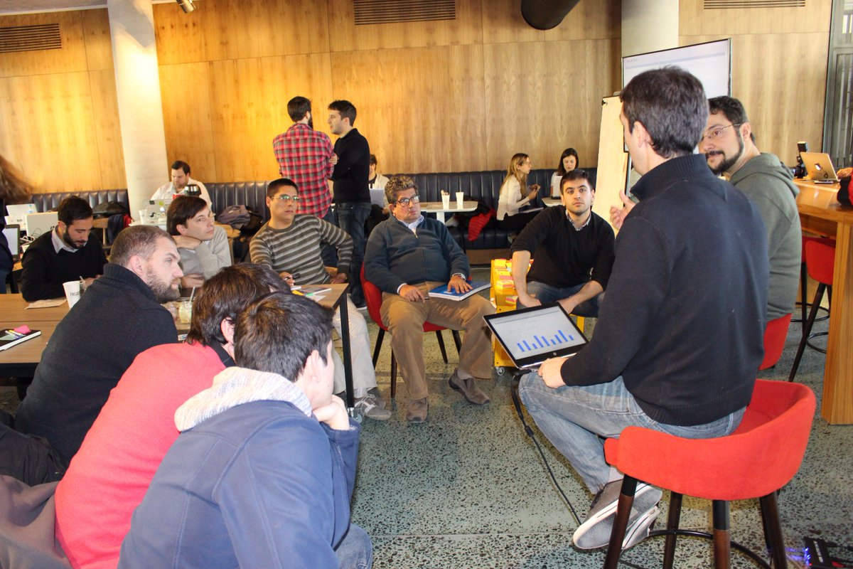 StartupBA's tweet photo. Último tarde con los mentores acá en #GooglelaunchpadBA en @areatres. #emprendedores #entrepreneurs #tech https://t.co/nLJJpfWmDG