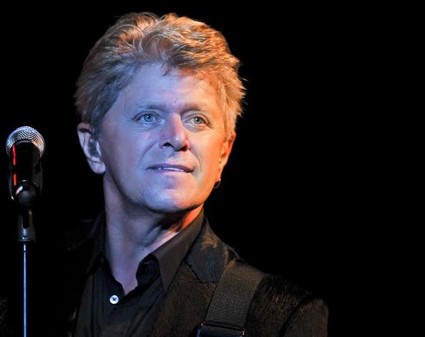 12y2's tweet photo. #Entretenimiento #PeterCetera y #SandyGabriel este sábado en Puerto Plata. https://t.co/Wv7GfI35fT