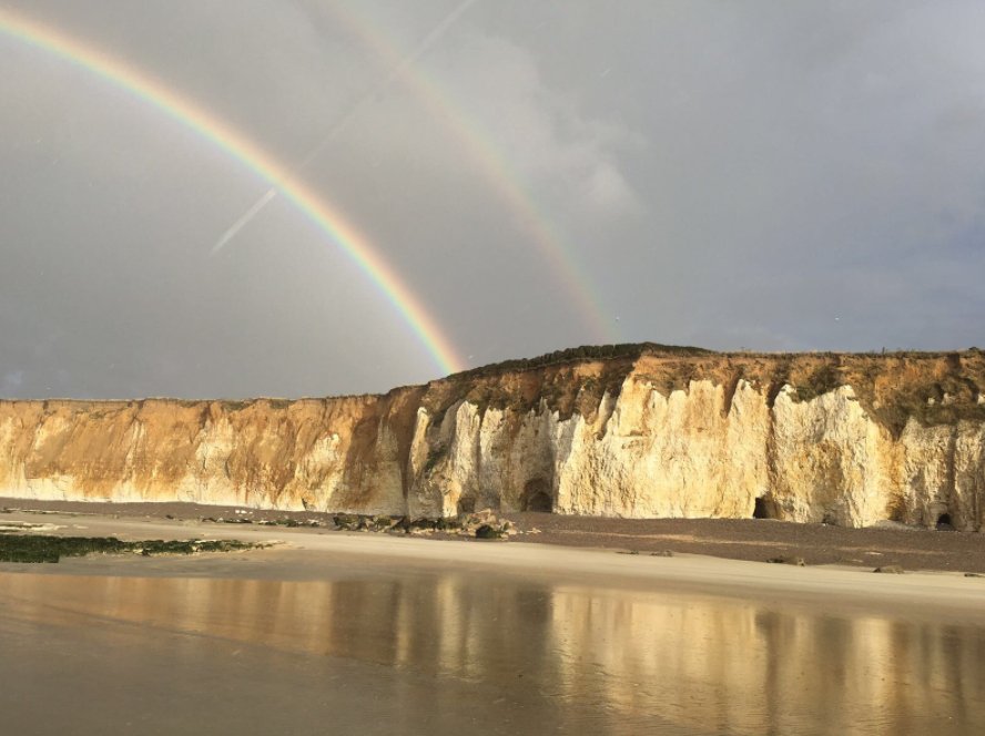 HeadandHandPR's tweet photo. Characterized by apple orchards &amp; dramatic seaside cliffs, #Normandy is the region of #France. A perfect getaway to begin #summer https://t.co/wkl76kQbMr