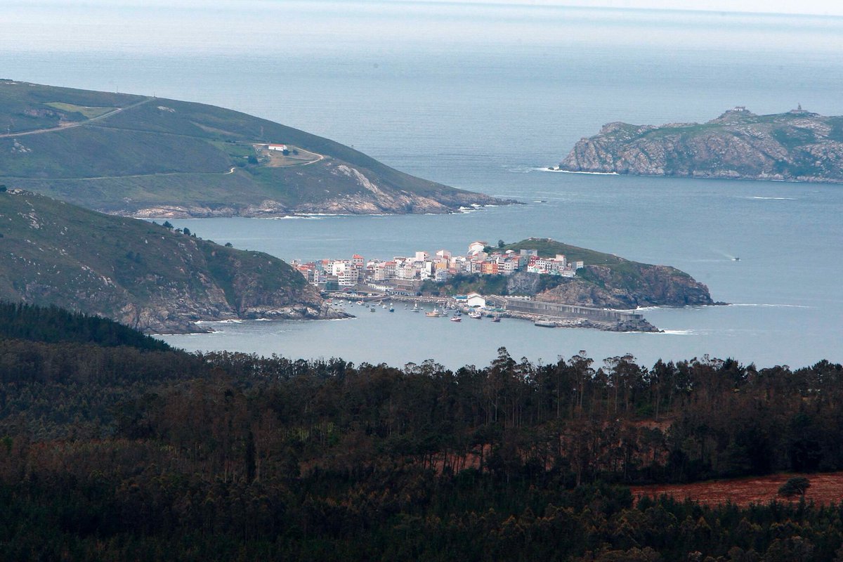 MalpicaSurf's tweet photo. #surfersparadise #Malpica #costadamorte #surf #surfing #galicia https://t.co/x3myRBmSau