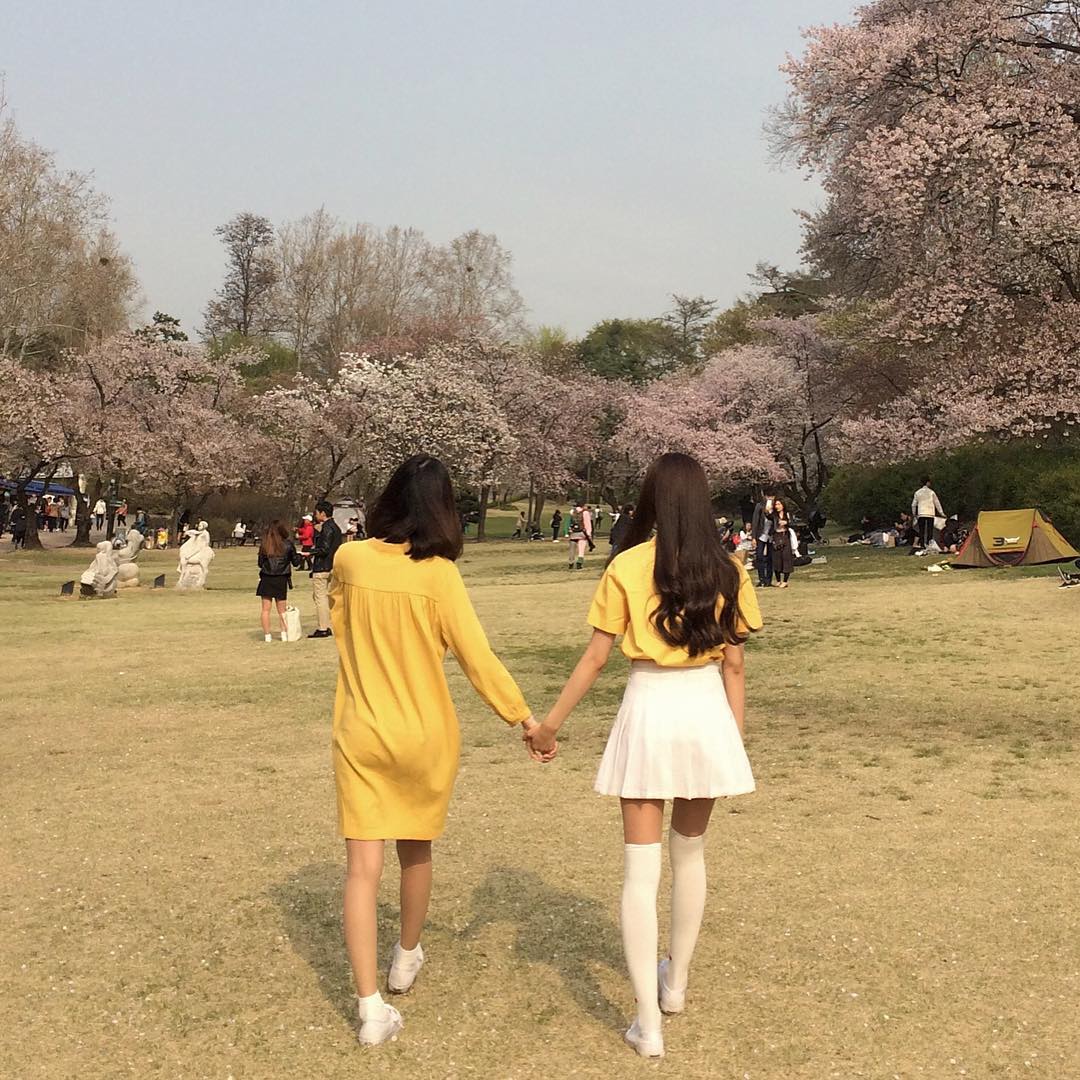 styles_korean's tweet photo. Yes or no ? https://t.co/fTfeVZow4M