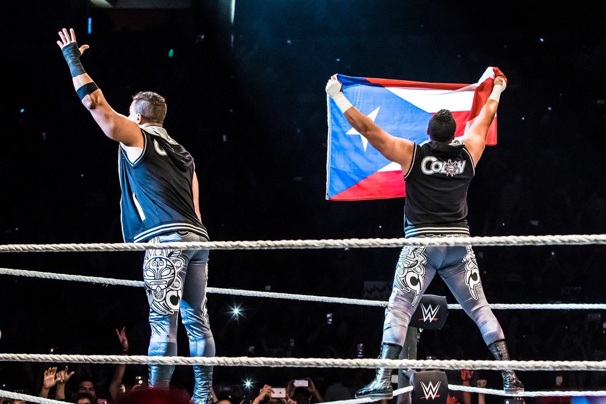 Leovr51's tweet photo. Gracias por regalarnos el mejor combate de la noche @WWE_Primo @WWEEpico #WWESanJuan #LosColons https://t.co/vspxZPyG0n