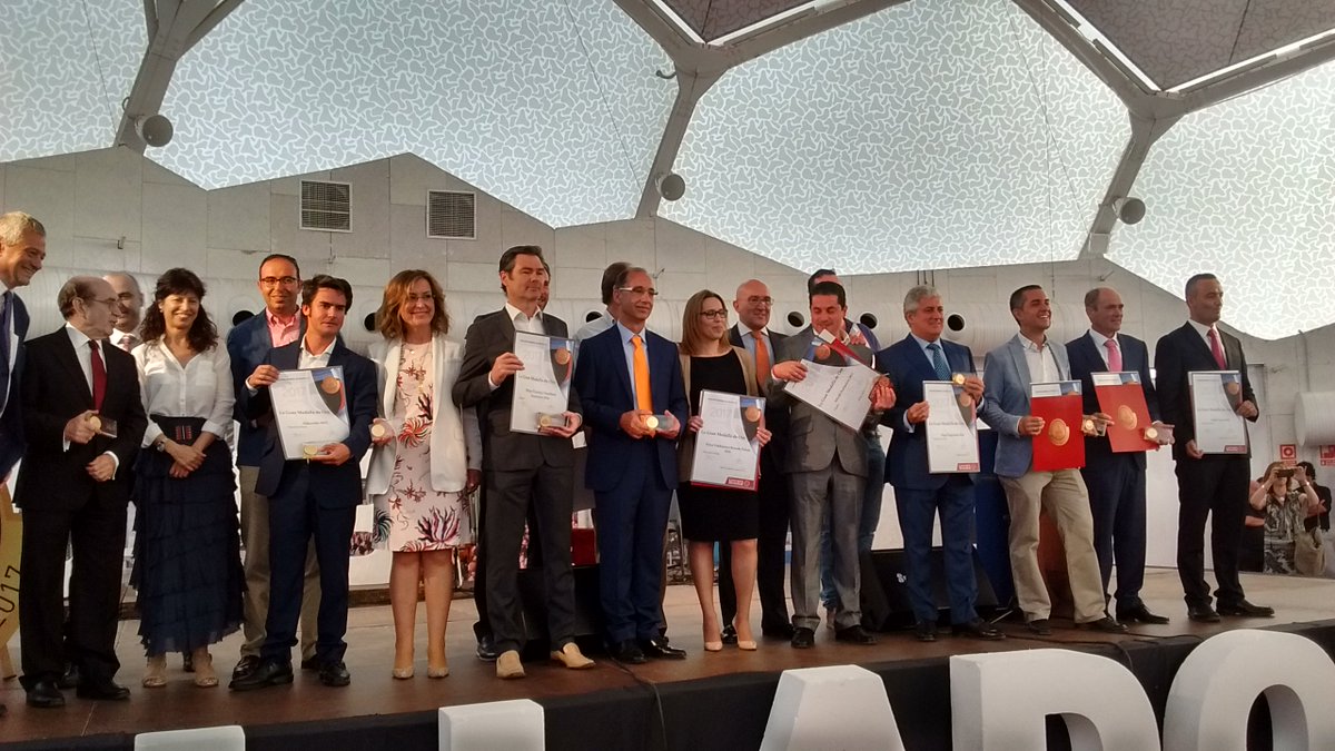 CMB_Valladolid's tweet photo. Los ganadores #MedallasGranOro #CMBVLL17Medallas #CMB2017VLL @concoursmondial @AyuntamientoVLL 🙌 https://t.co/mFgZZhLvys