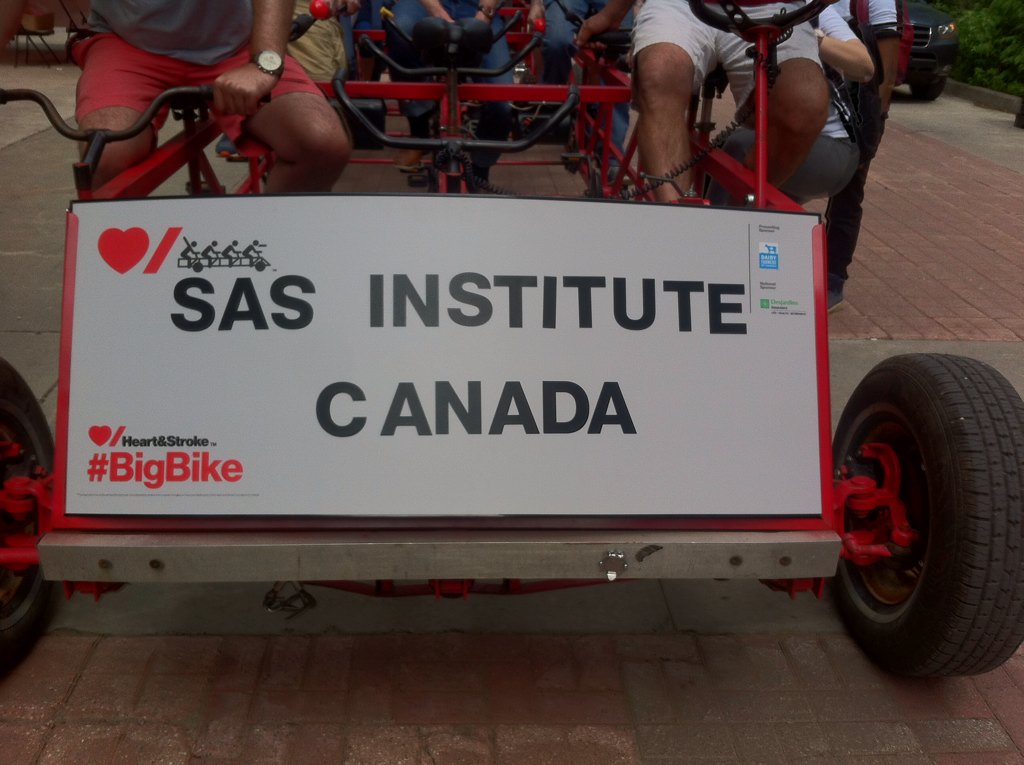 Thank you <a href="/SAS/">SAS - Scandinavian Airlines</a> Ottawa for coming out to ride #BigBikeOttawa you were great!!
