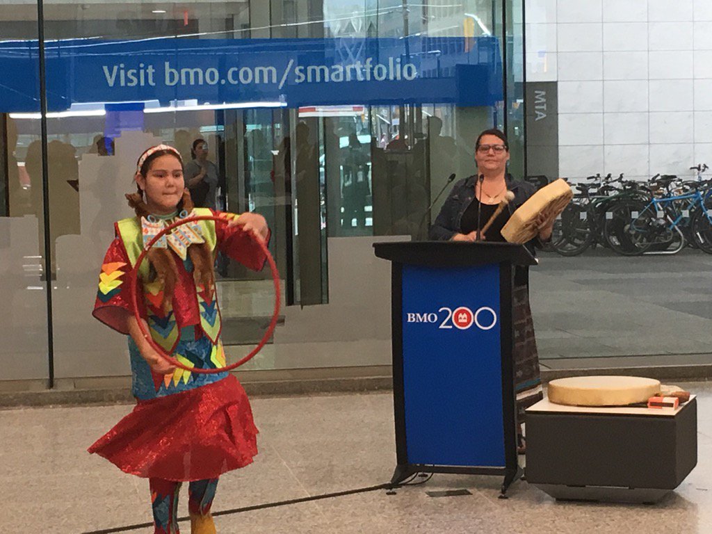 nardine_flaro's tweet photo. National Aboriginal History Month #proudtoworkatBMO #BMO200 #sharingcircle #FCP https://t.co/GIINk3lQYS