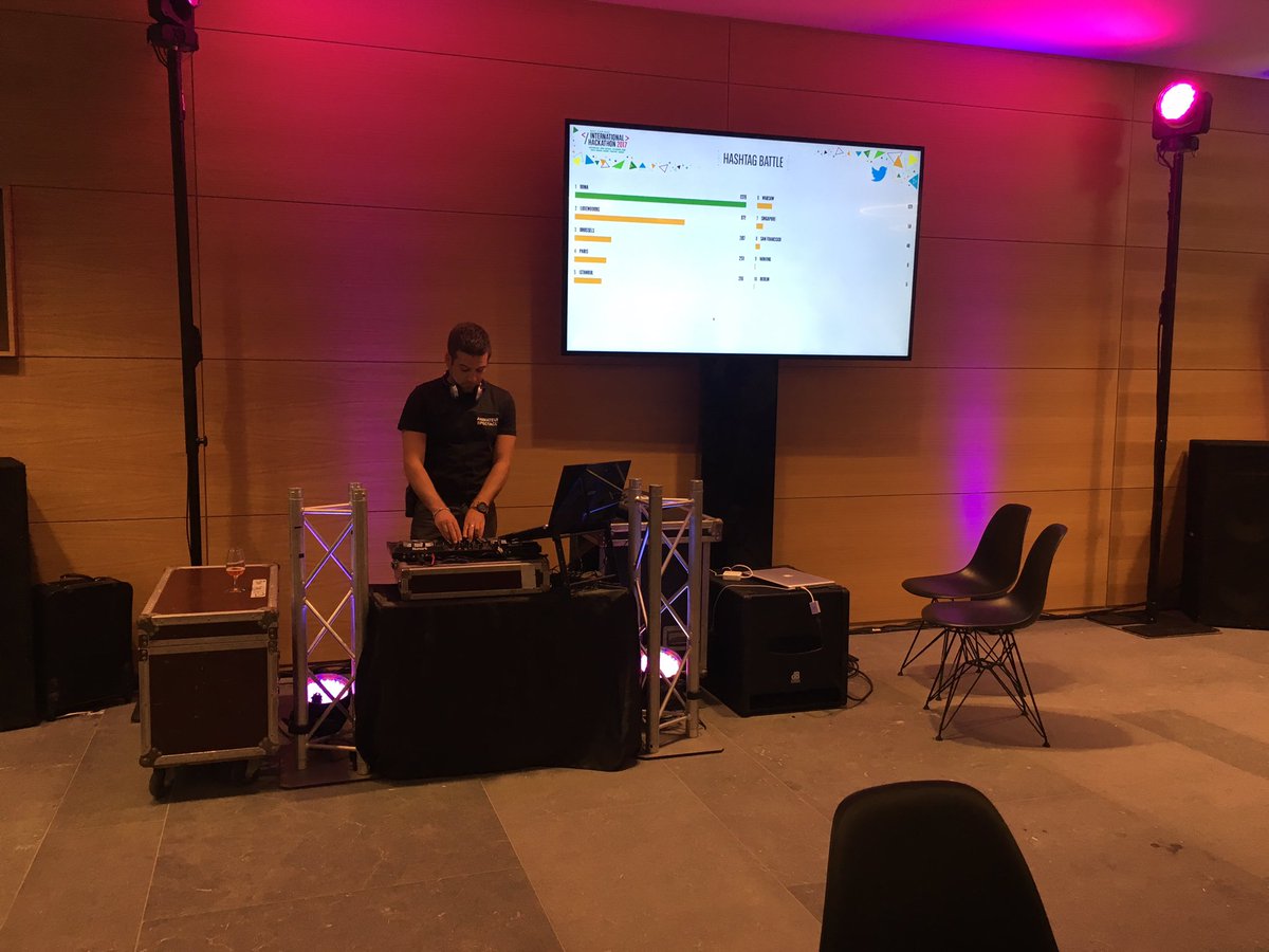 Rafraf57's tweet photo. #InternationalHackathon #hackathon #Luxembourg @DeejayKeromast https://t.co/1OASNgsb99