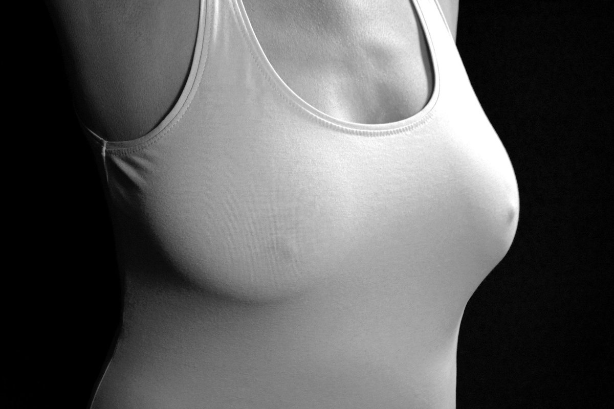 cupmysize's tweet image. 16 Facts About Breasts That You Didn’t Know | Cupmysize - go.shr.lc/2s5HJXT  
#fridaythoughts #knowyourbreasts