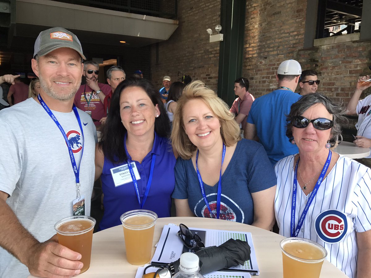 StaceySmiricky's tweet photo. Love these folks! #CubsCLE #greatfriends #greatclients https://t.co/GVrtXflUAJ