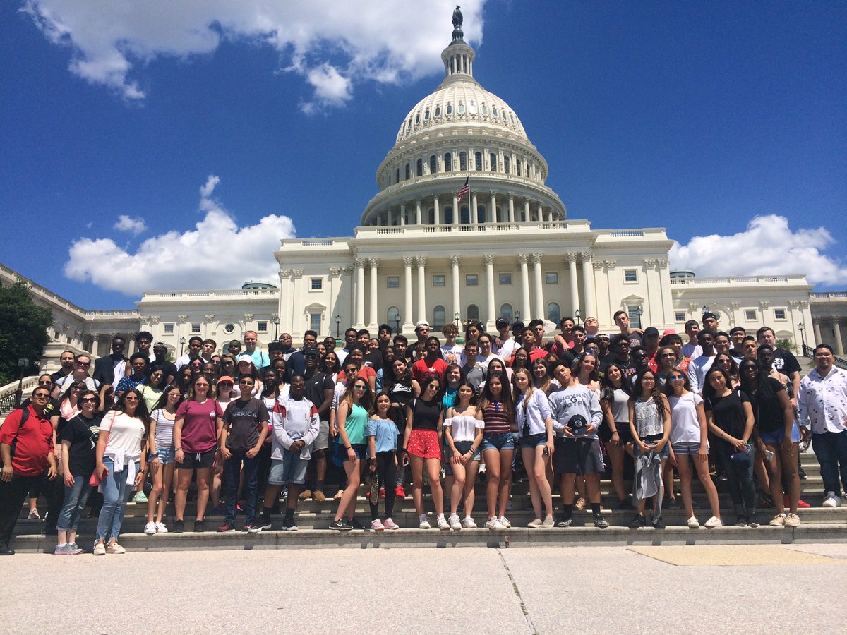 ParamusCathHS's tweet image. Nothin' but sun in Washington DC! 🛣🏛🇺🇸 #PCdoesDC #ClassOf2020 #FreshmenFieldTrips