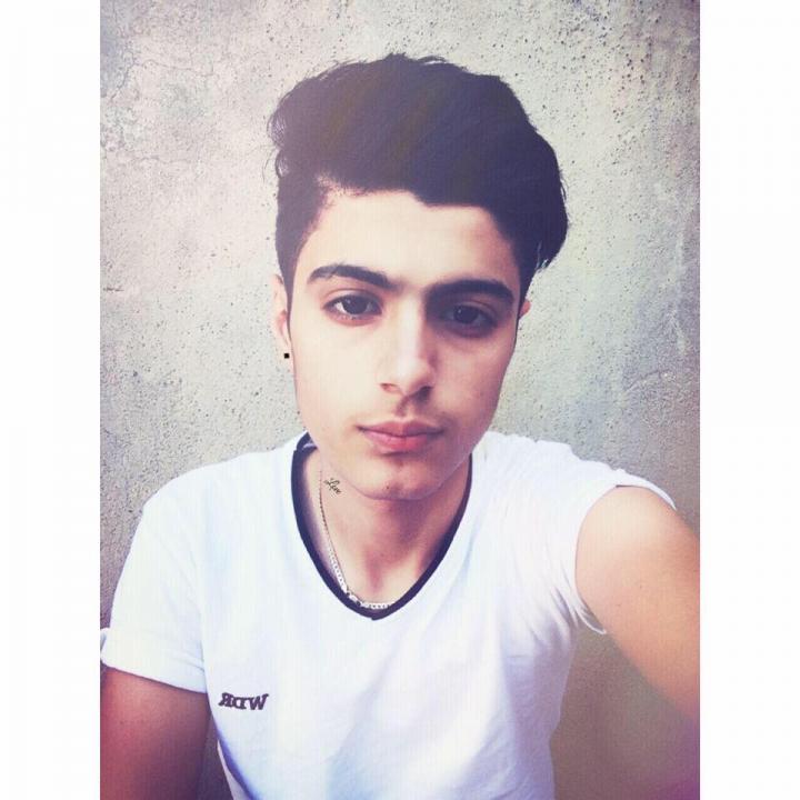 Barzan_lover tweet picture