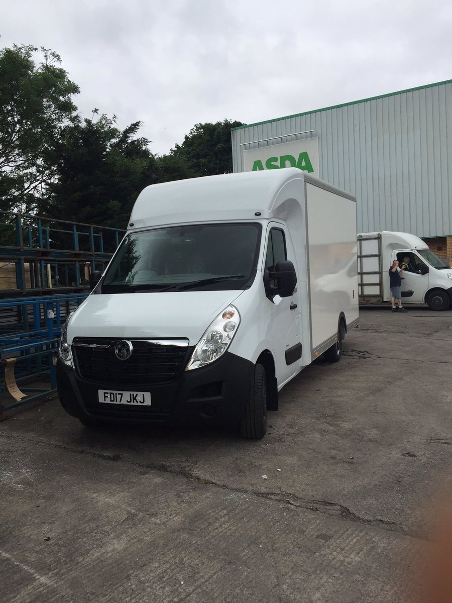 Seal_lite2's tweet photo. Latest edition to Trade Fleet arrived today 👍thanks for prompt service @TrucksmithLtd #topjob https://t.co/ETkCg3NsHJ