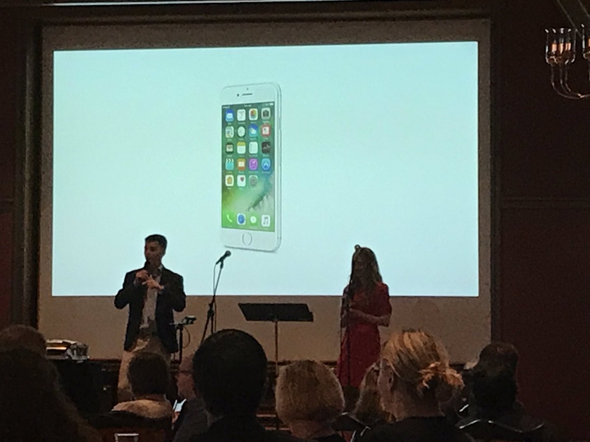 Fantastisk gøy å høre de unge i IBM "utdanne" de eldre om Ruter app og hvordan reise kollektivt til Sundtkvartalet. @IBMNorge