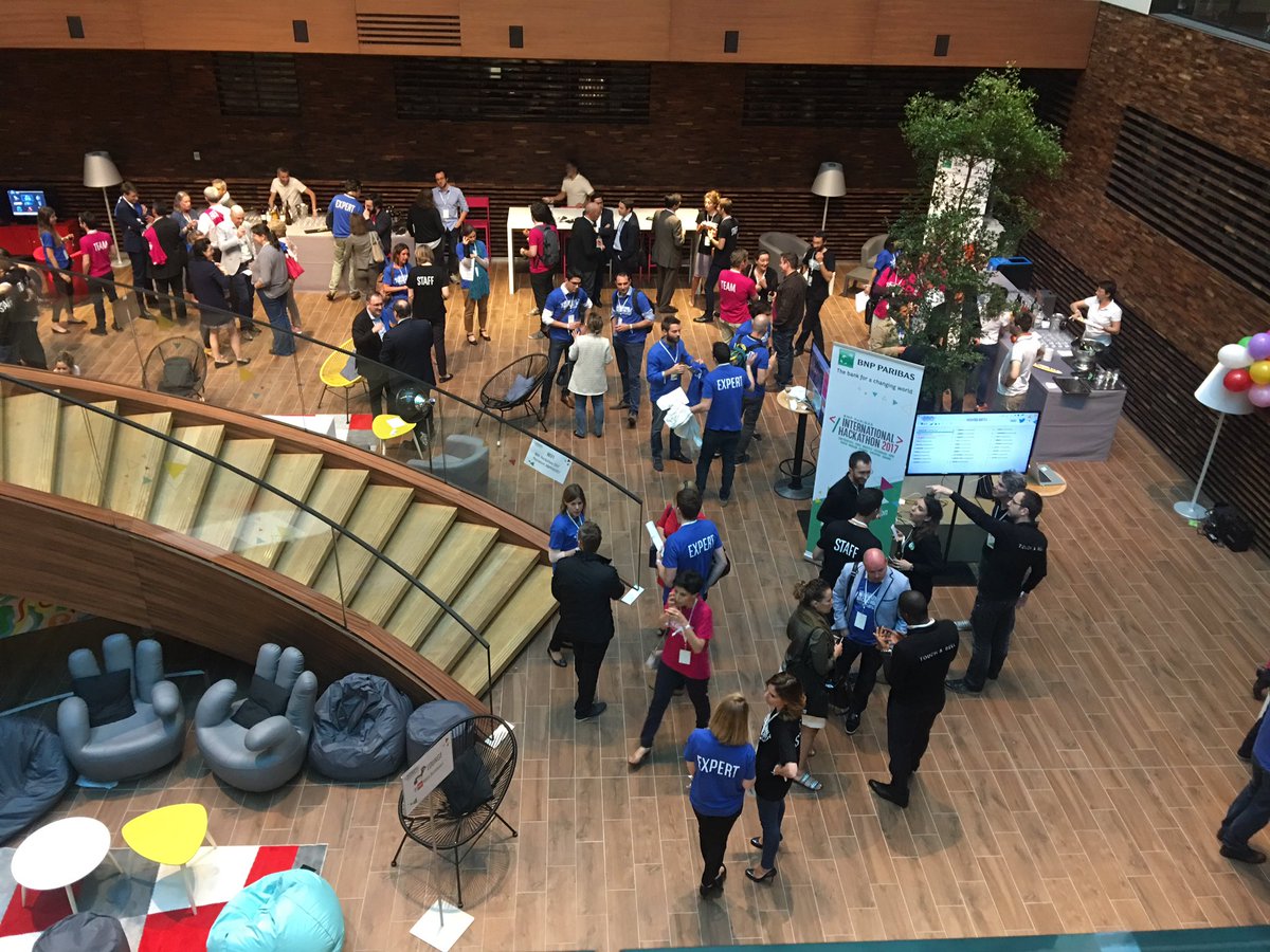 genezys's tweet photo. Du beau monde au #InternationalHackathon #TouchAndSell @Touch_Sell https://t.co/OkKBN17Ncm