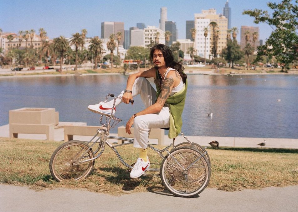 theiconLA's tweet photo. Sean Maung chats how it was shooting Nike's new campaign https://t.co/95VkkZVYwL
#ProcessedbyIcon
#ScanbyIcon
#filmisnotdead https://t.co/c4OqQfek5c