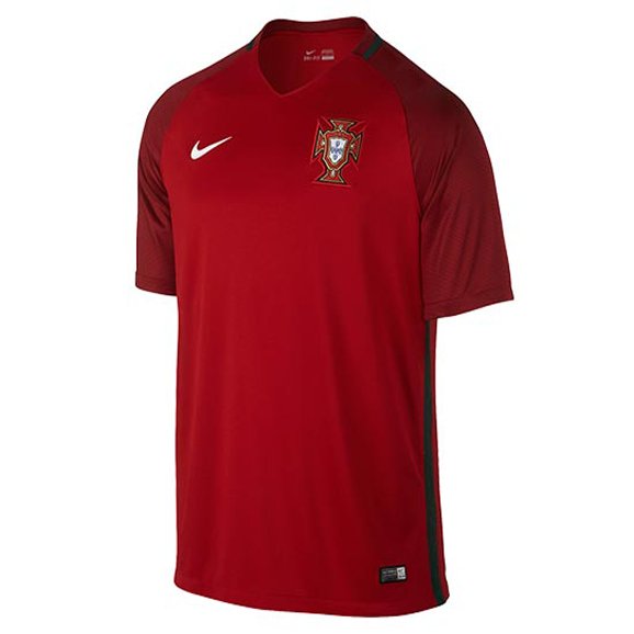 jerseys15euro's tweet photo. ⚽️⚽️⚽️2017 #Portugal #SOCCER ➡️€15.99
✈📦 DHL Express 5/10 days 🌍
https://t.co/FwP6tE1Xa5 https://t.co/eu8N8uF2aa