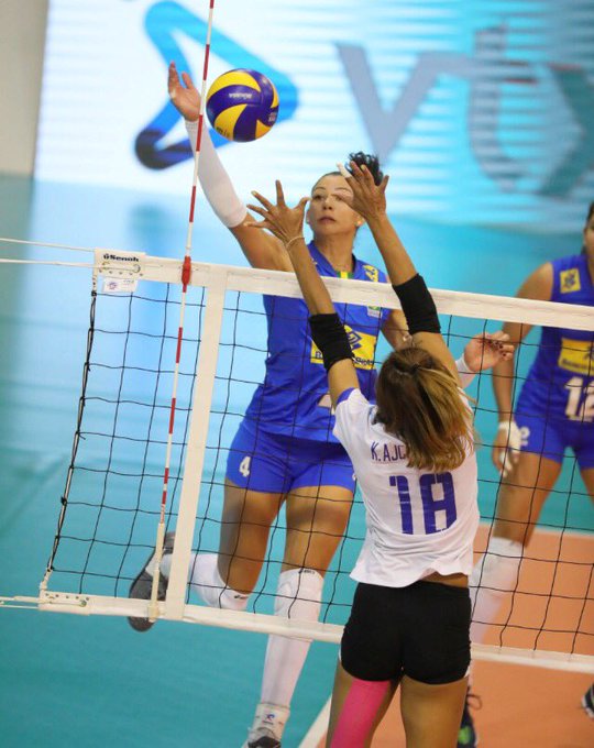 Ver imagem no Twitter Ver imagem no Twitter