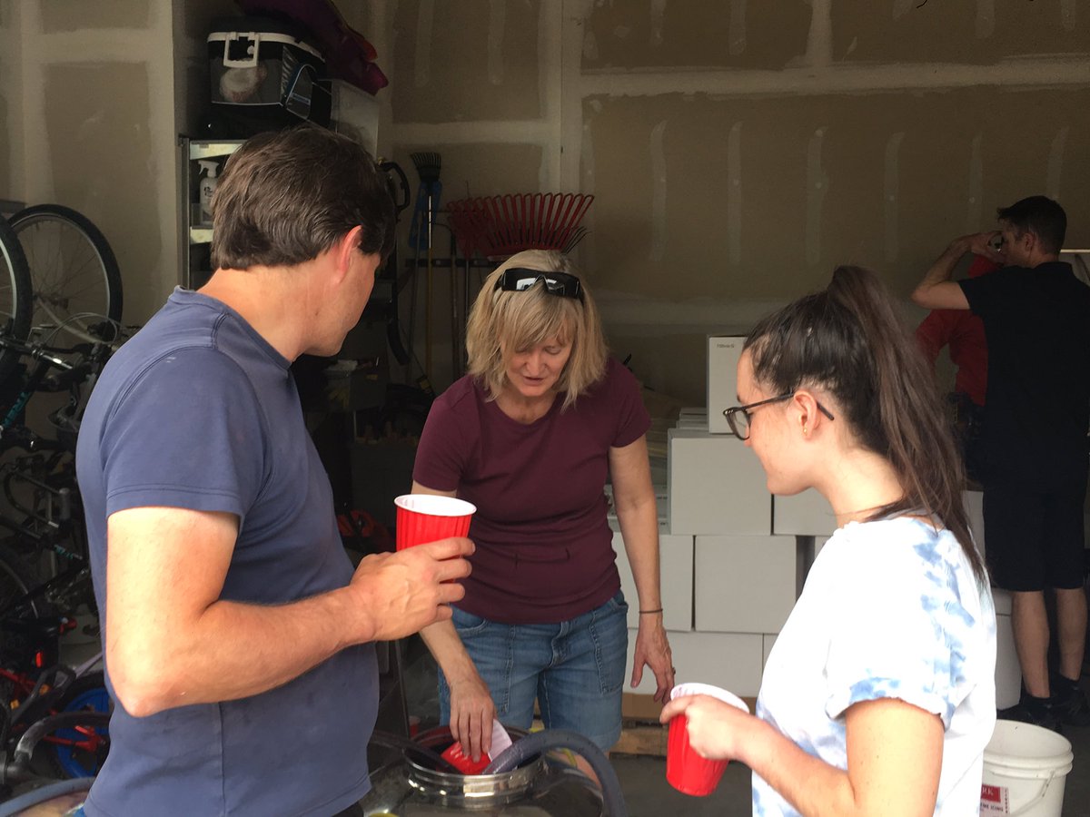 suemarek's tweet image. We are busy bottling wines.   Please no breaking news. #sdxcentral #wineday