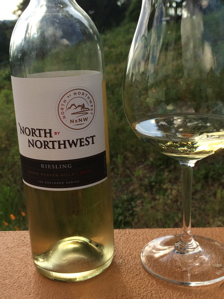 winerabble's tweet photo. An #Oregonwine for just $12 a bottle? Check out this #riesling that's sure to impress: https://t.co/cFowngNvIb https://t.co/I5NezYCGfw