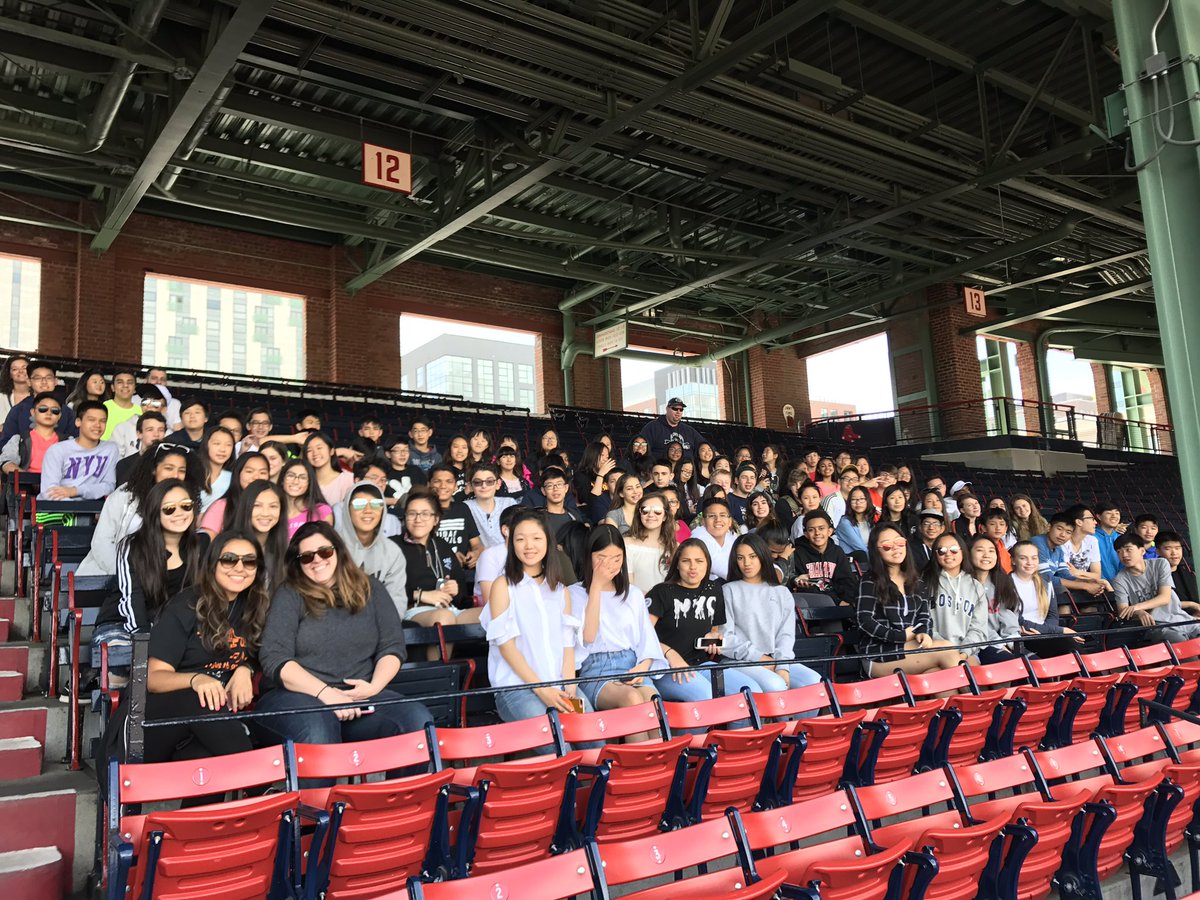 NicolePacc020's tweet photo. #LFCMSinBoston That's a wrap on a very memorable trip! I am so proud of the #ClassOf2017 for making the most of this exciting opportunity!! https://t.co/V9Is0EbaqF