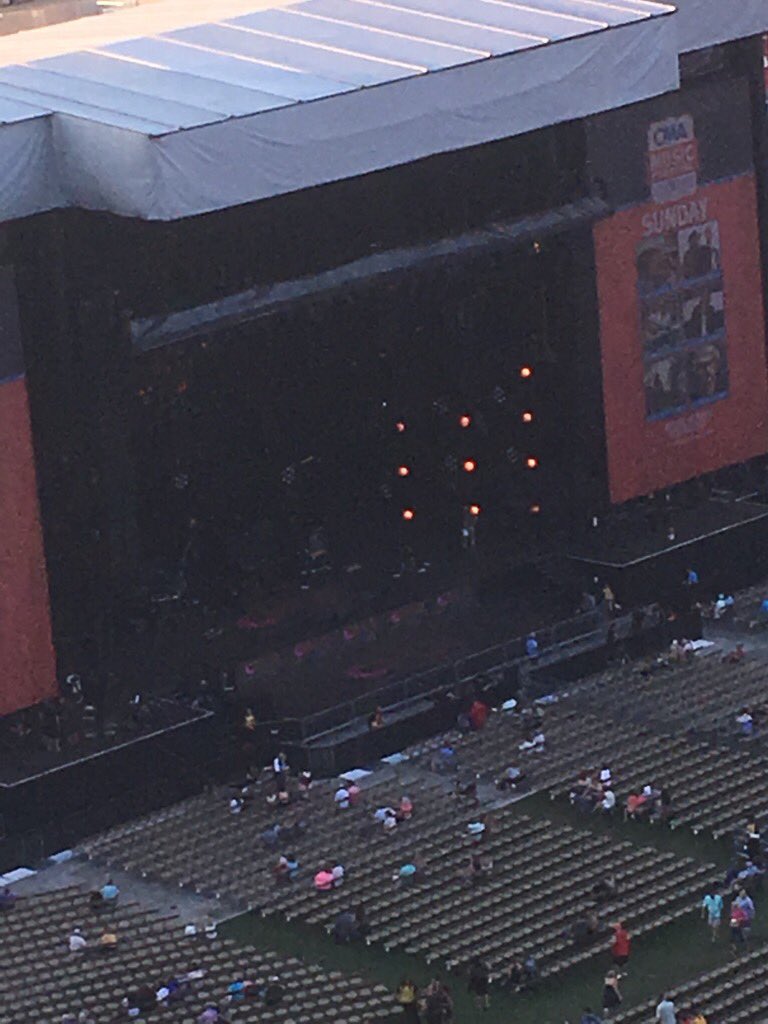 MSeffinga63's tweet photo. #ChevyCMA https://t.co/QLnx9e2ydx