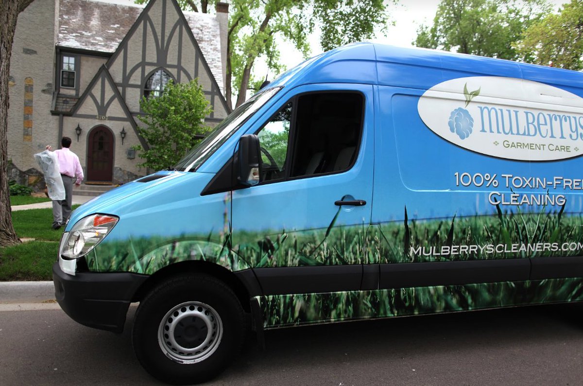 GreenStreets's tweet photo. Bye, work week.  Hello, #weekend.  REMEMBER: Avoid a trip to our store this #weekend. Schedule your pickup/delivery. https://t.co/uWKsNJuAek https://t.co/Xxa7qe4qRb