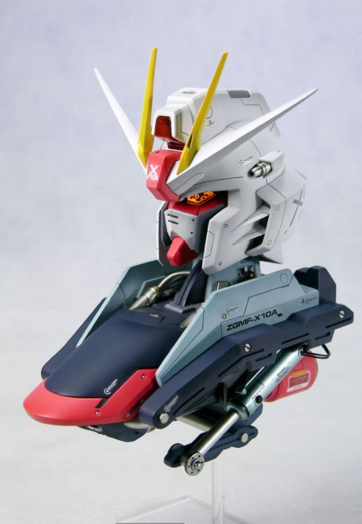 GK_Hobby's tweet photo. SMS #Recast 1:35 ZGMF-X10A #Freedom #Gundam Bust Head with Base and LED System(Batteries not included) https://t.co/C2tZXuDQVp