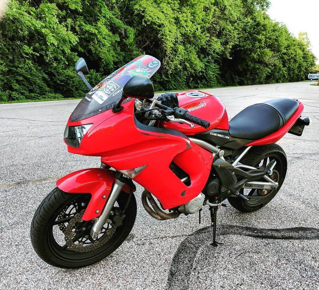joshafj's tweet photo. She might be battle scarred but she's still my baby. #becausemotorcycle #motorcycles #motorcycle #bikelife #bikepo… https://t.co/haqZi5ku26 https://t.co/miL4AlKxFk