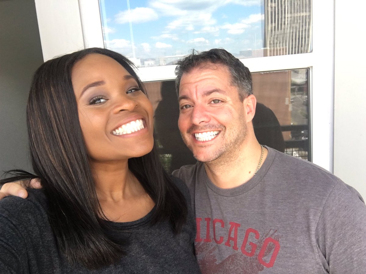 MichaelSmithWX's tweet photo. What had happened was... #Birmingham brought us #together #juntos @AlexCFinnie #TakeOff #DeltaStyle #ORD https://t.co/QrgqBNcels