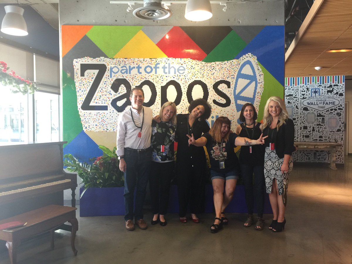 CSFvegas's tweet image. Taking a break during #VCS2017 - touring @Zappos and learning about fun! #zappostour #teamdancer