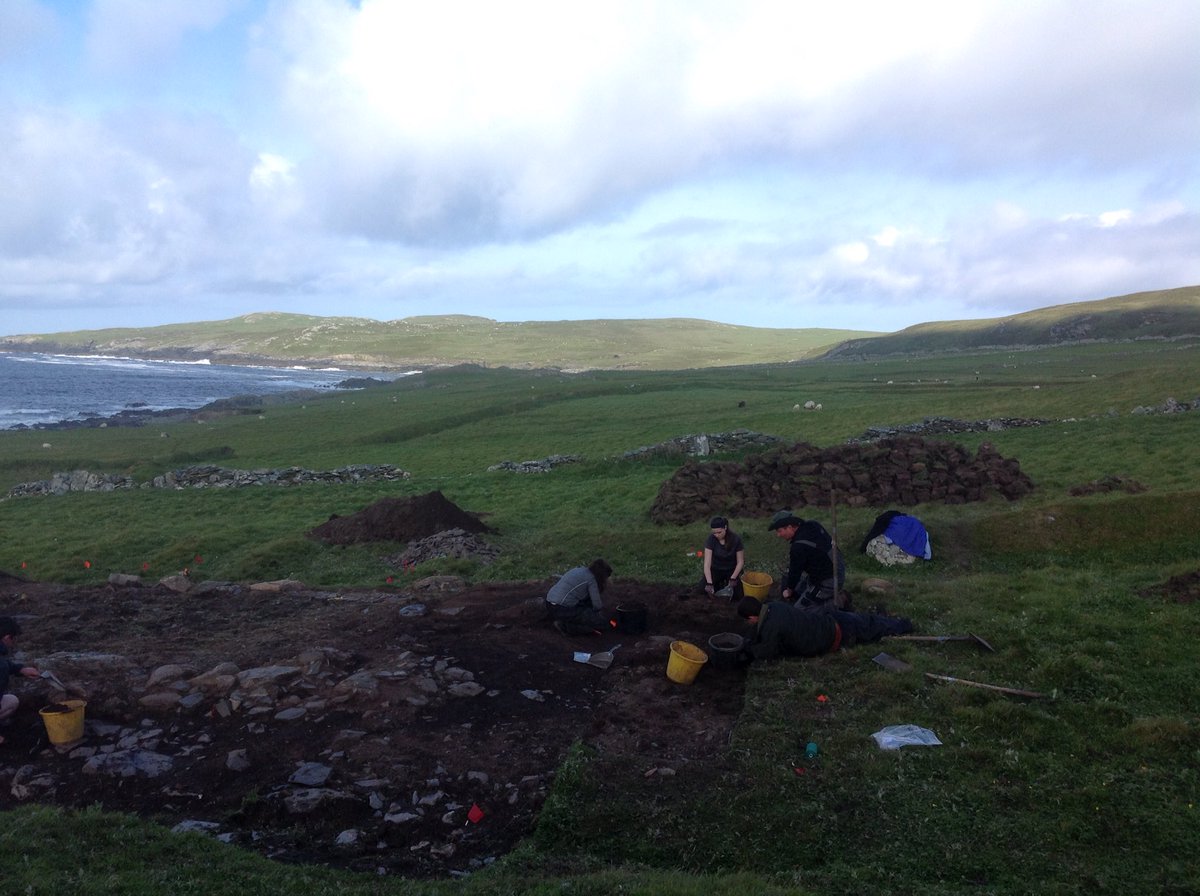 CLICprojectND's tweet image. Great day excavating an 1830s house. Now it&apos;s time to hide in our tents while the storm passes during the night