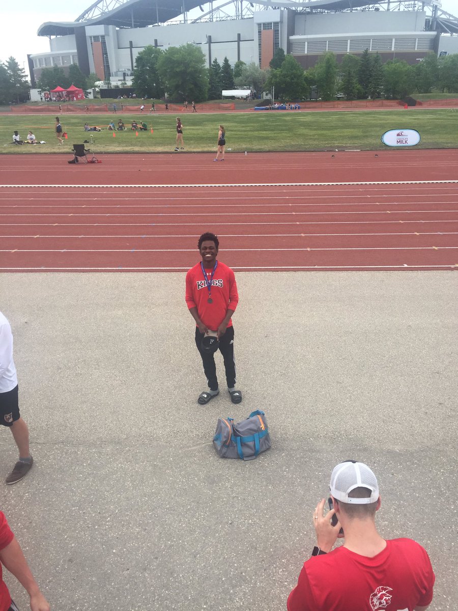 Hapnot115's tweet photo. Congratulations to Branson Powell who finished 2nd in the SV Boys 100m with a time of 11.59! https://t.co/5Xh6bQswUS