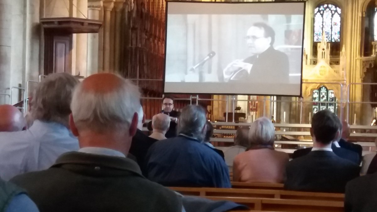 David Briggs speaking before his stunning organ recital this evening. More Summer Music Festival to come this w/e ow.ly/eTza30ctntC