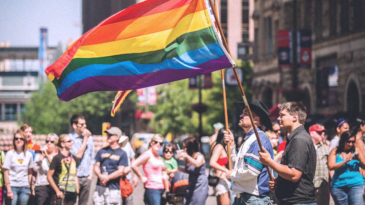 kneekey23's tweet photo. Here’s Everywhere In America You Can Still Get Fired For Being Gay Or Trans IT'S TIME TO CHANGE THIS! #LGBTQ #PRIDE https://t.co/XwuLSHLO4O https://t.co/iJcQZ2Z8eM