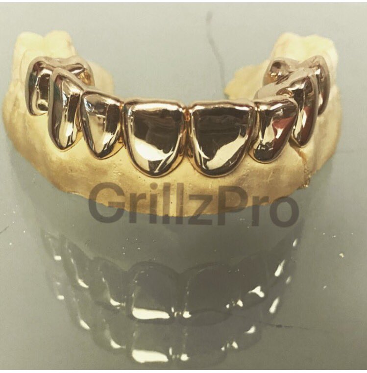 grillz_pro's tweet photo. Hand made 10K solid gold 8 Top THE BEST Pull-Out permanet looking grills.
DM for more info!
#goldslugs #goldcaps #yellowgold #Topset https://t.co/F3LorVoSz2
