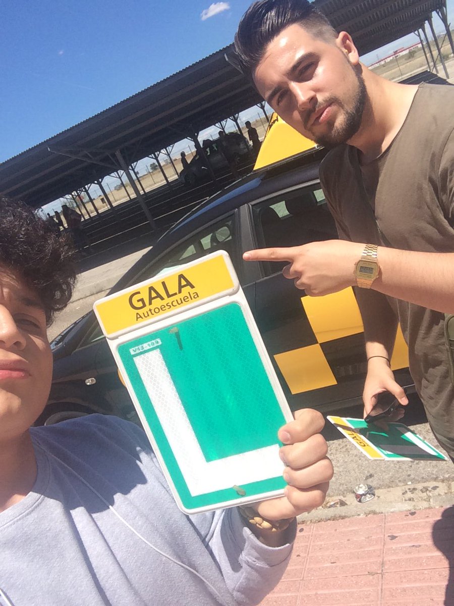 vicent15a's tweet photo. @autoescuelagala  @Antonio60550829 #SorteoGala https://t.co/puRRC9Hoi3
