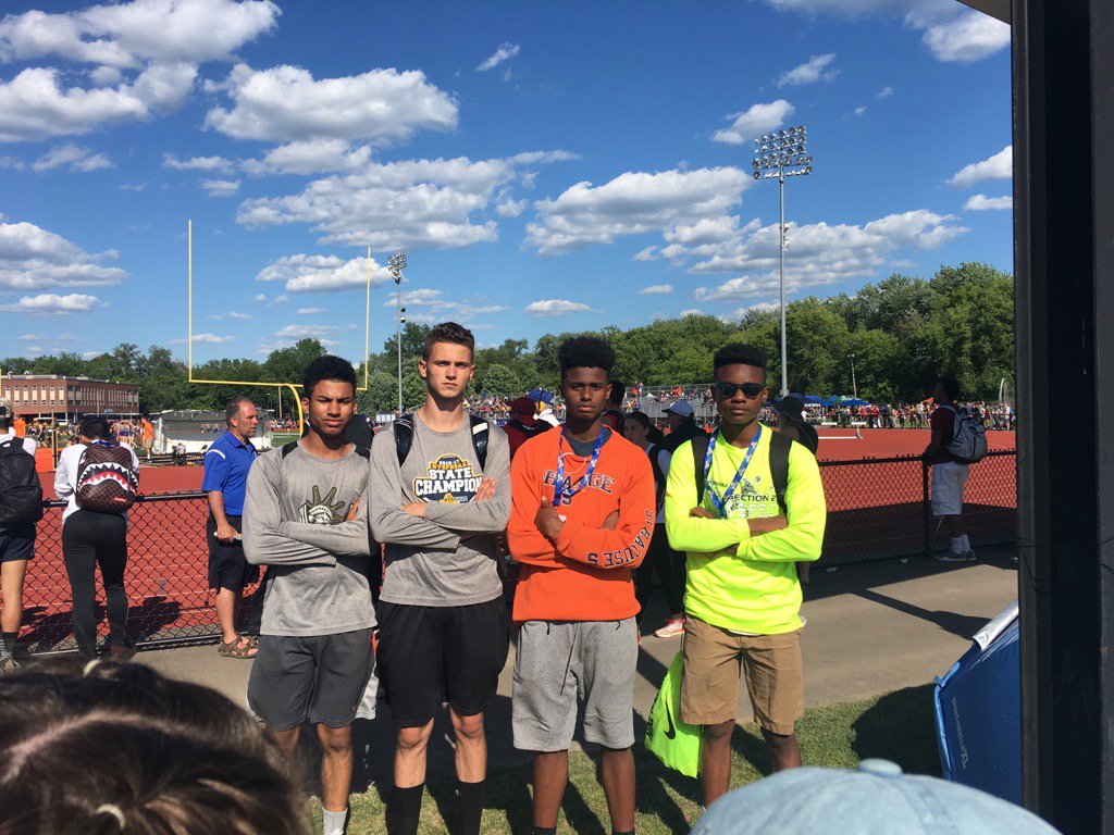 TogaTrackConley's tweet photo. @nc2731 Sixth all time 4x100 in #section2. Congrats #togaboys https://t.co/8ixP1vAlkN