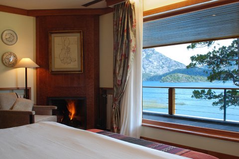LlaoLlaoHotel's tweet photo. Te gusta nuestra #SuiteRoyal? 
Entrá en nuestro https://t.co/SP9AHKL8OP y enterate!! #AntiMartes13 https://t.co/baxumqX3WG
