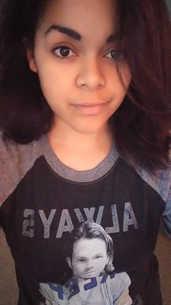 PandaBot828's tweet photo. Arrived today! Ready to represent 😊😁 #AKF #SPNFamily @jarpad https://t.co/rpjiK3PgZO