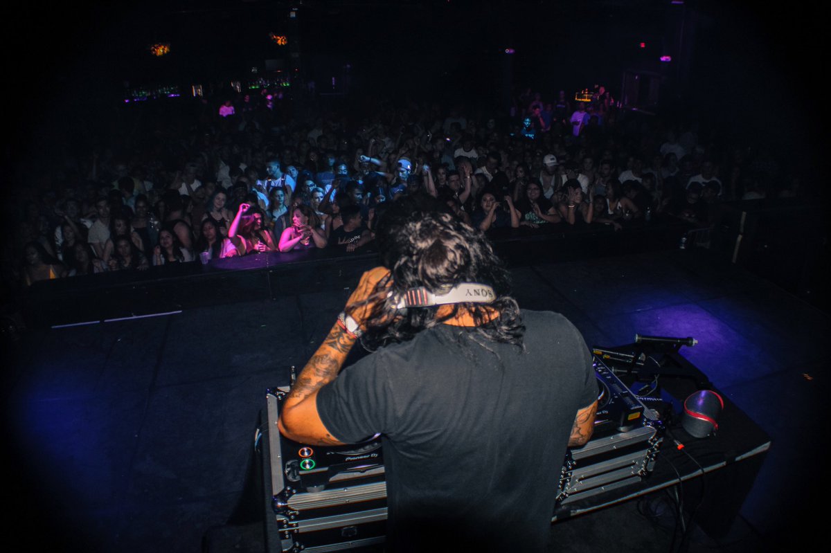 WellDoneProd's tweet image. Thank you to everyone that came out last night we packed the venue and sold so much alcohol for a Thursday 😷