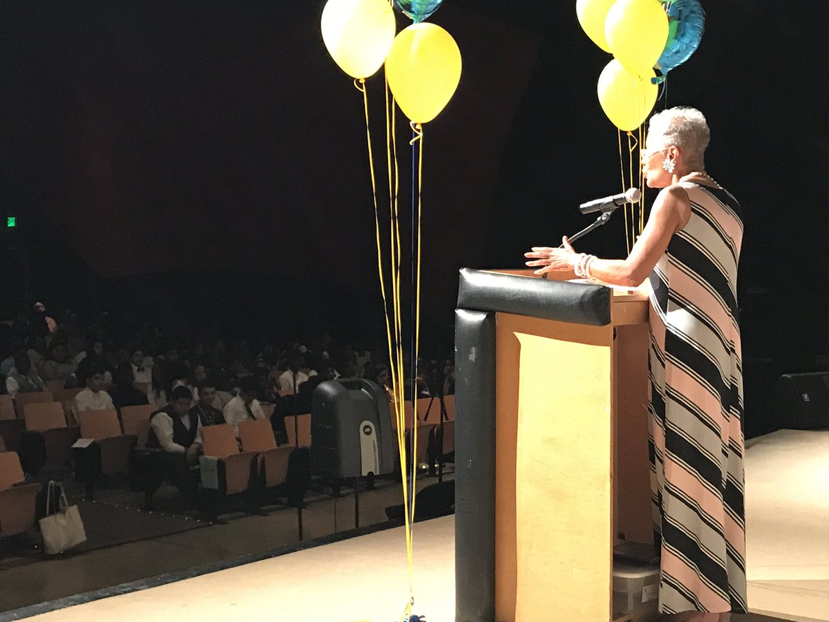 The wonderful <a href="/Karenkbarnes/">Karen Barnes</a> addressing the future class of 2021 being promoted to high school. #engageswa