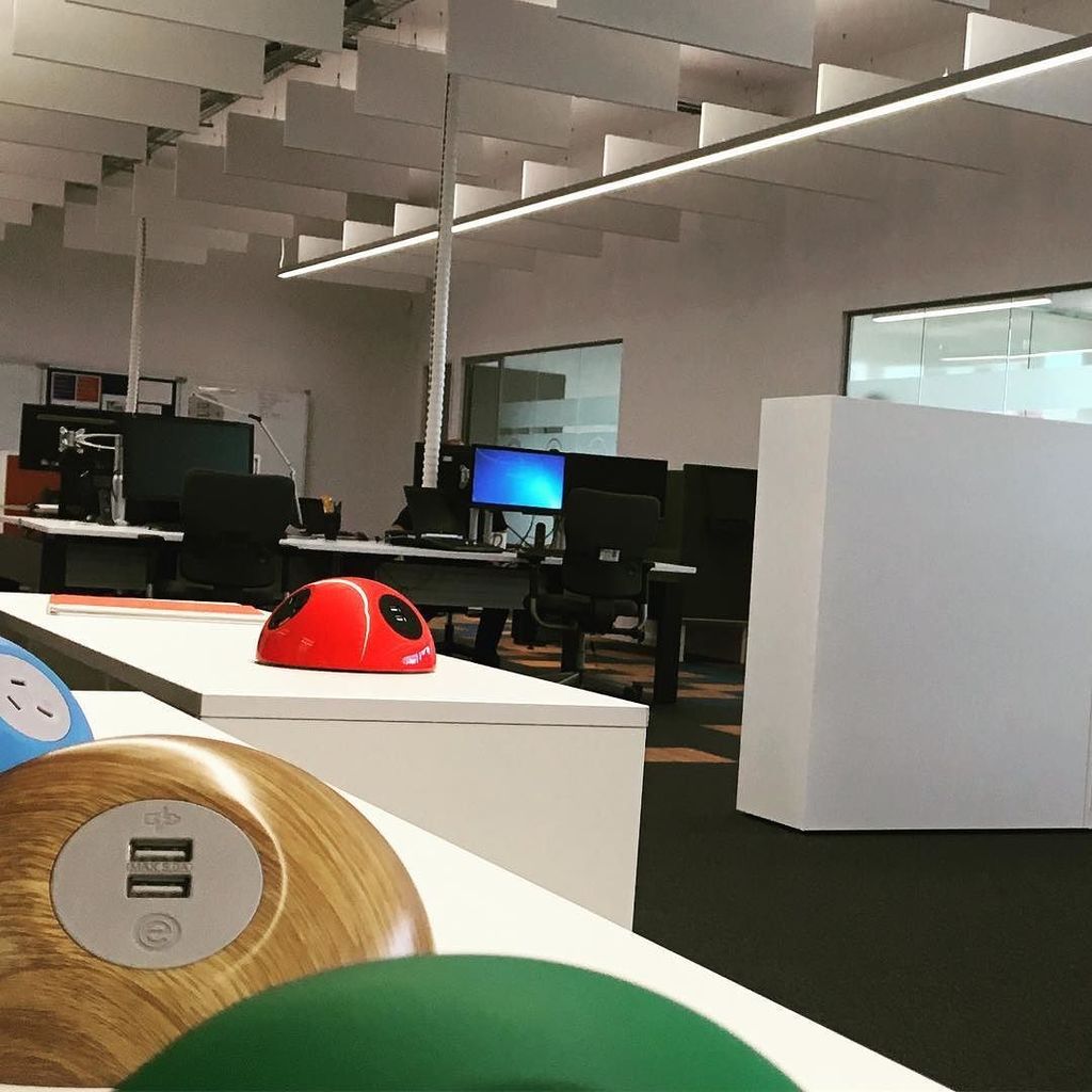 Lucyabraham6's tweet photo. @oeelectrics wonderful factory tour and visit thank you so much for your hospitality!
#fitout #electrics #officee… https://t.co/ny4V9b2rs2 https://t.co/hHDv2heeiZ