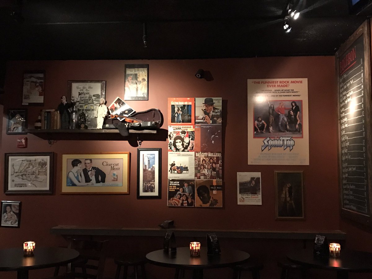 witsendsaloon's tweet photo. Stop by tonight for $2 off ALL DRINKS and 1/2 off small bites until 7:30, or grab a drink before or after the show next door! https://t.co/XXT28ydwPM