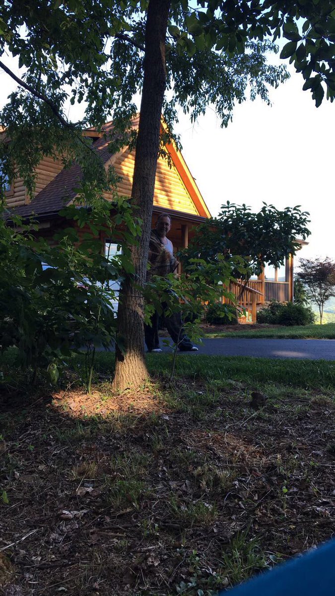 Shay_Leigh1251's tweet image. ha ha #spolied