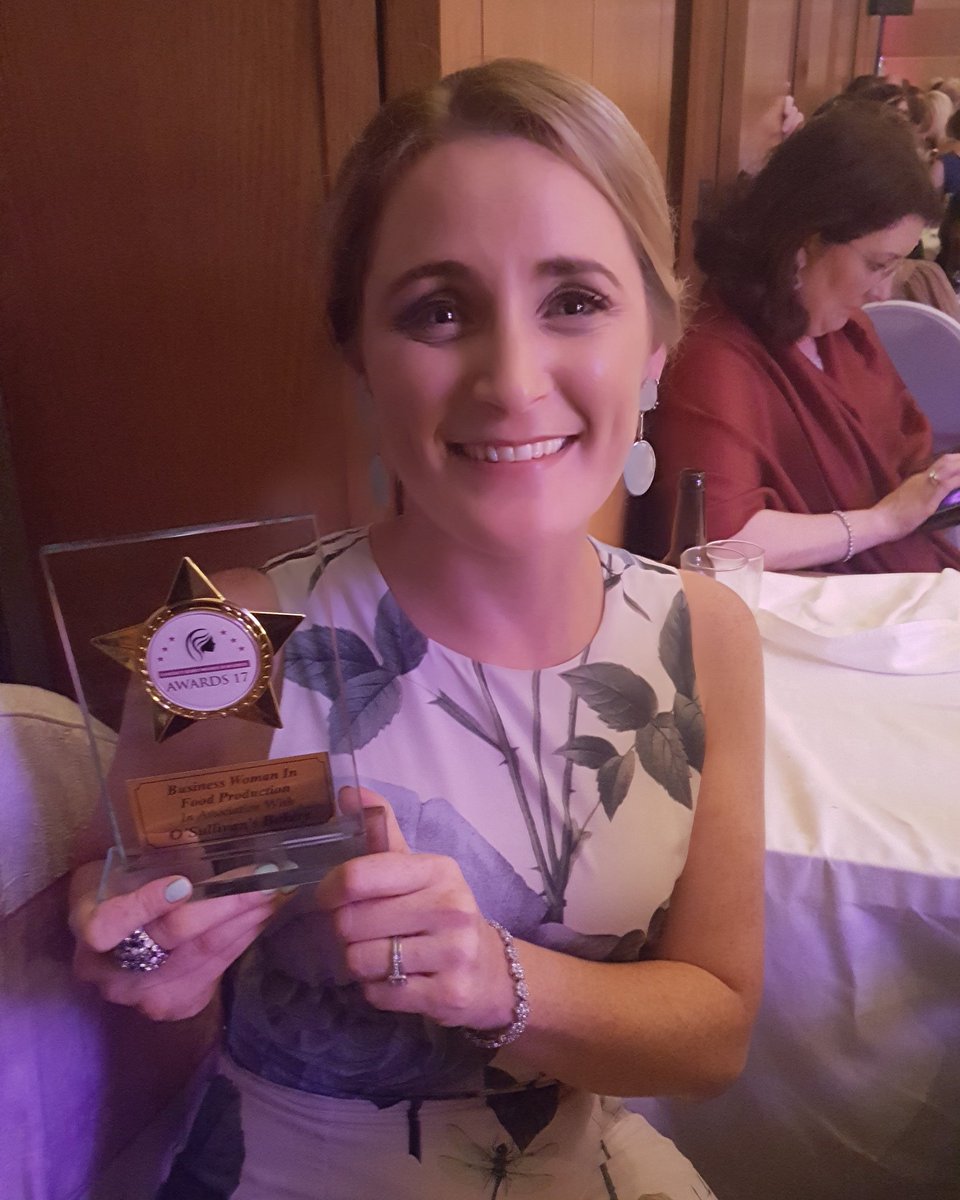 MariaBrosnan4's tweet photo. Connect Kerry have given us this amazing prize- so many amazing women in our category - so chuffed😁😁😁 #completelyhumbled 😊 #connectky17 https://t.co/WBxwFy4F9c