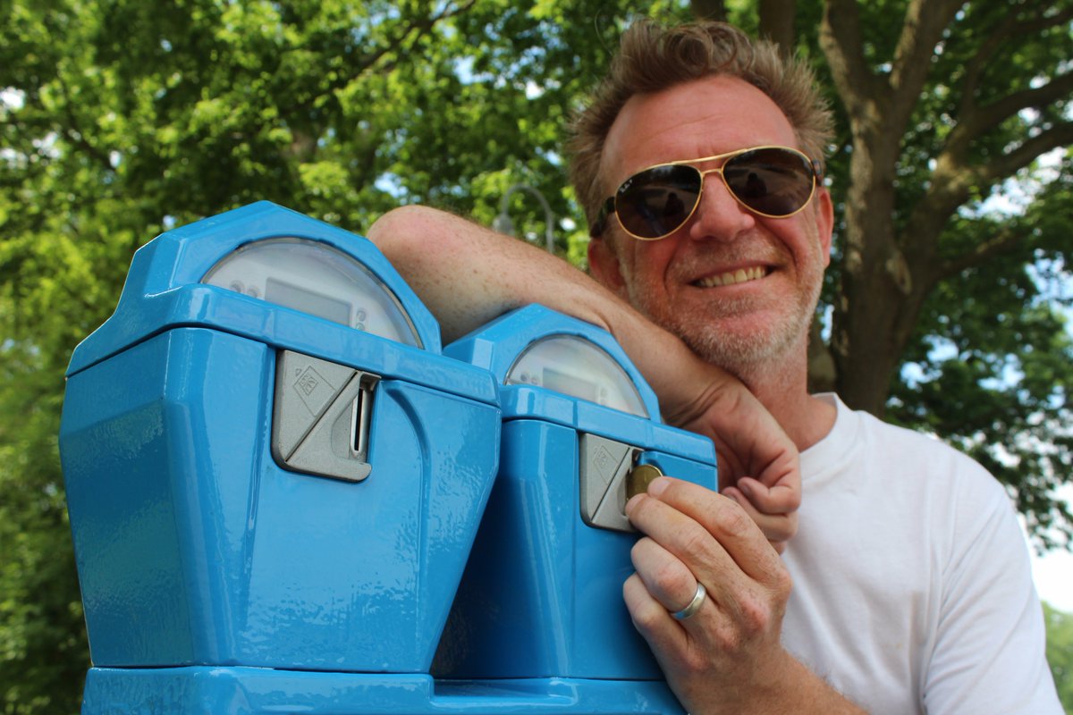 LFPress's tweet photo. Londoner’s persistence pays off as city installs Kindness Meters in downtown parks https://t.co/cWAt0Xe7Az #ldnont https://t.co/24MZC3UKfT