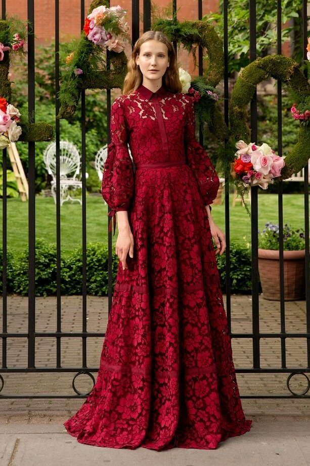 FashionweekNYC's tweet photo. Take a look at the Lela Rose Resort 2018 Collection https://t.co/vwTHwyfcPB