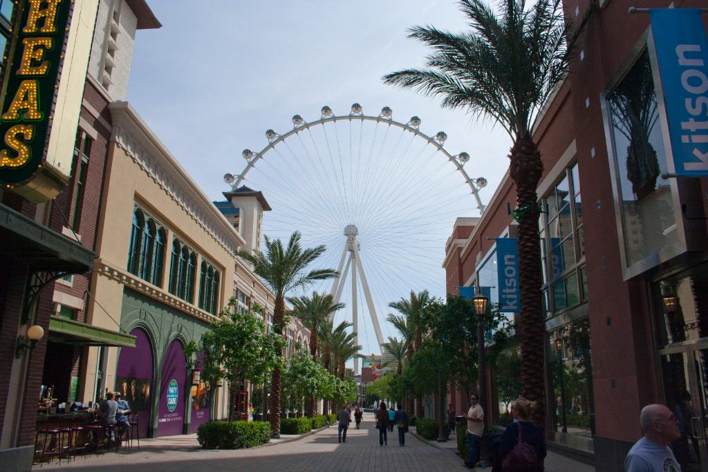 LVCVA tweet picture