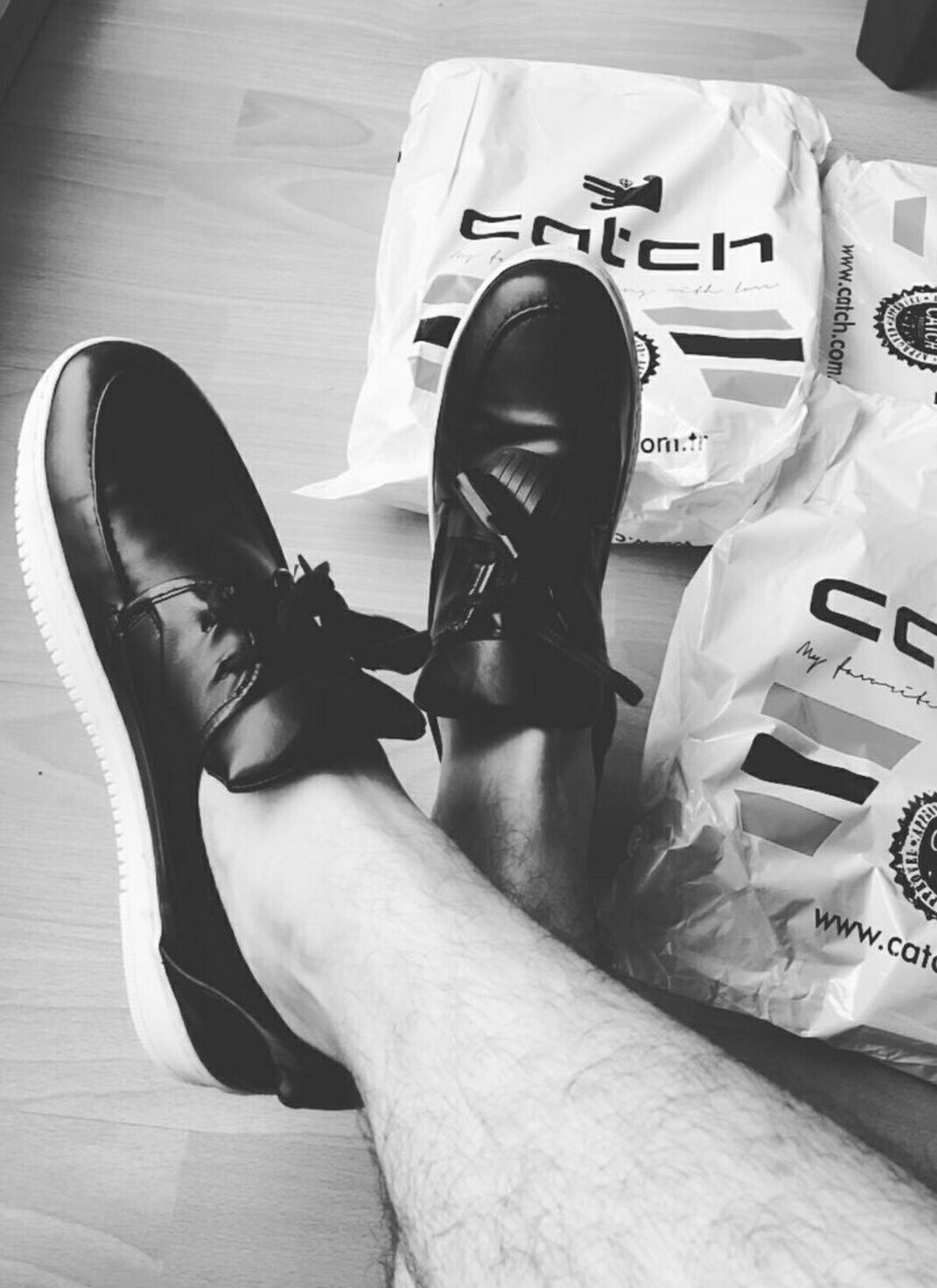 Ayaklar lens mi canım? #GünSayıyoruzŞafak13 #emreubeyli @EUbeyli