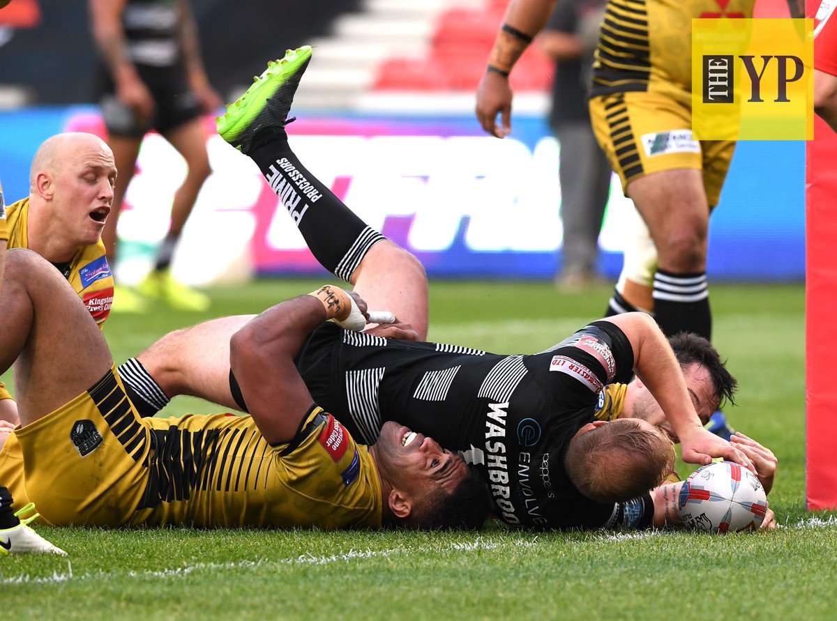 brucerollinson's tweet photo. @hullfcofficial stun @SalfordDevils 34-10 @SuperLeague @YPSport @DCravenYPSport #SLSalHfc #COYH  #RedDevilution https://t.co/pRIPJAYpzF