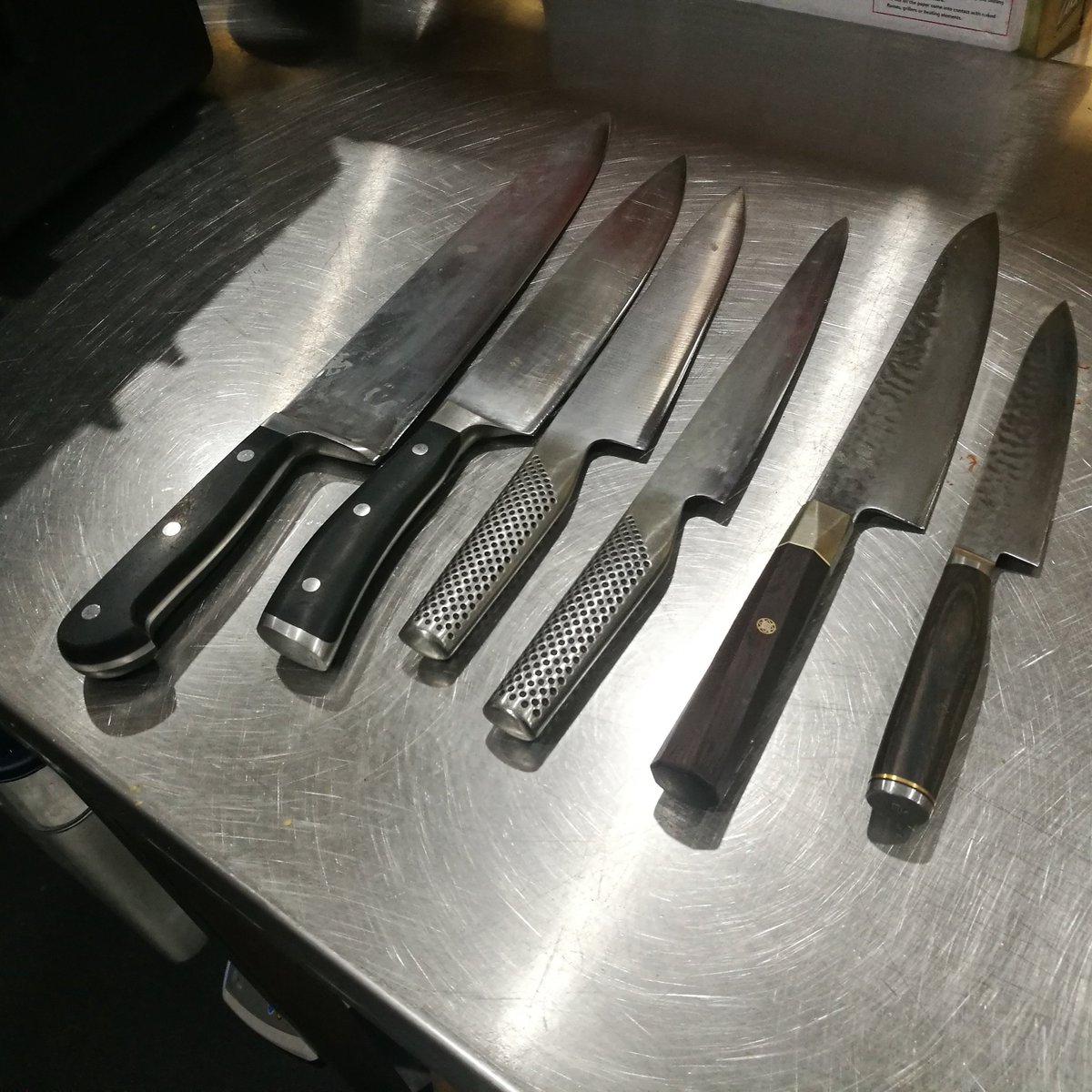 thekingofsharp's tweet image. #sharpening #knives #cooking #kitchen #food #sharp #knifesharpening #mobilesharpening #canon #dslr #1300d #knifephotography  #photography